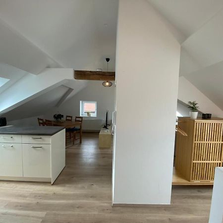 Helle 2 Zi. Wohnung Naehe Flughafen Muenchen Haimhausen  외부 사진