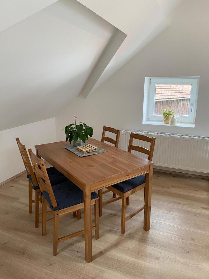 Helle 2 Zi. Wohnung Naehe Flughafen Muenchen Haimhausen  외부 사진