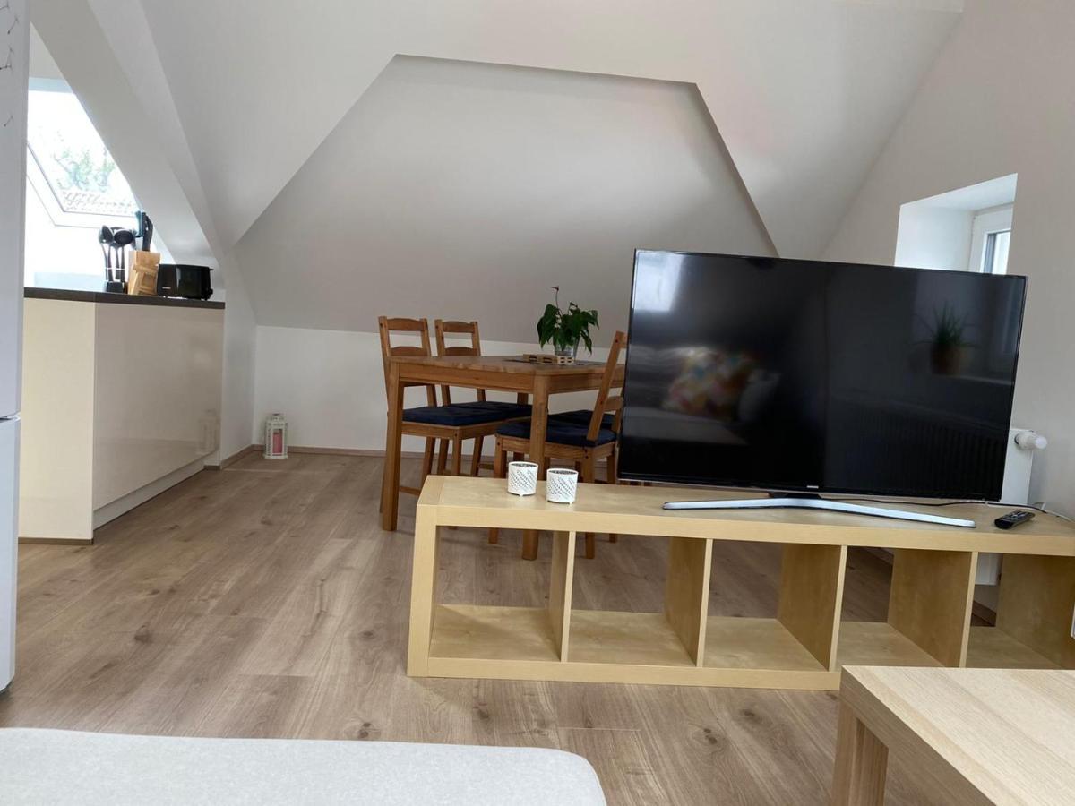Helle 2 Zi. Wohnung Naehe Flughafen Muenchen Haimhausen  외부 사진