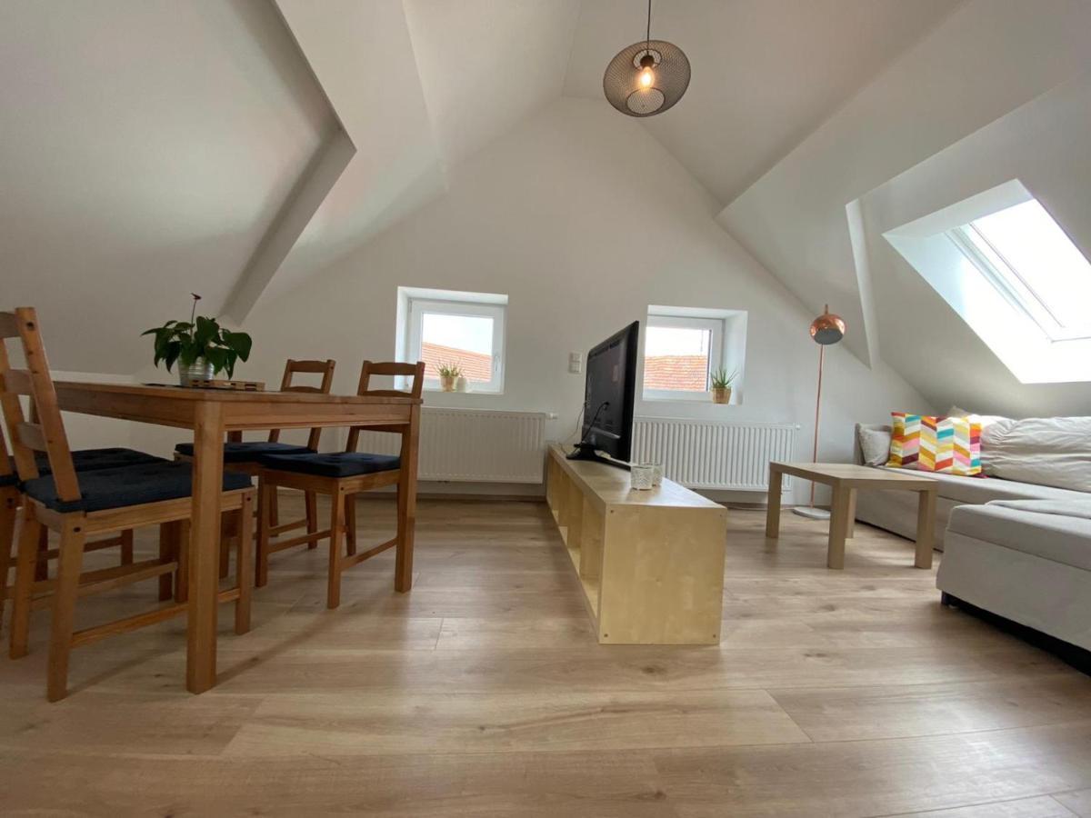 Helle 2 Zi. Wohnung Naehe Flughafen Muenchen Haimhausen  외부 사진